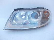 Laden Sie das Bild in den Galerie-Viewer, Frontscheinwerfer VW Passat 3B0941015AN 1EL00835001 Ein Satz Headlight SCH7810432001ab