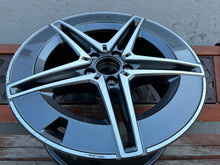 Laden Sie das Bild in den Galerie-Viewer, 1x Alufelge 18 Zoll 9.0" 5x112 58ET A2064016600 Mercedes-Benz W206 Rim Wheel FEL2135523986lq
