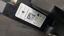 Load image into Gallery viewer, Frontscheinwerfer VW I 11B941035N Links Scheinwerfer Headlight SCH3684319309ah