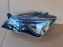 Laden Sie das Bild in den Galerie-Viewer, Frontscheinwerfer Seat Ateca 576941007A LED Ein Stück (Rechts oder Links)