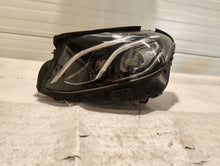 Laden Sie das Bild in den Galerie-Viewer, Frontscheinwerfer Mercedes-Benz W213 A2139067706 LED Links Headlight SCH2960467578ug