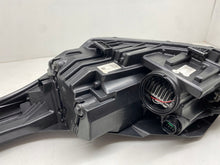 Laden Sie das Bild in den Galerie-Viewer, Frontscheinwerfer Kia Ceed J792111020 J7921-62520 LED Rechts Headlight