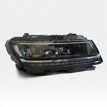 Laden Sie das Bild in den Galerie-Viewer, Frontscheinwerfer VW Tiguan 5NB941082A LED Rechts Scheinwerfer Headlight