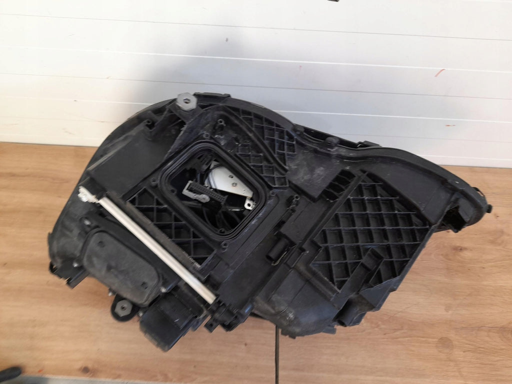 Frontscheinwerfer Mercedes-Benz W212 LED Rechts Scheinwerfer Headlight SCH9891726980ip