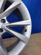 Laden Sie das Bild in den Galerie-Viewer, 1x Alufelge 17 Zoll 8Y0601025CC Audi A3 Rim Wheel FEL7000366466oo
