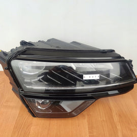 Frontscheinwerfer Skoda Karoq 57B941016C Rechts Scheinwerfer Headlight SCH4989529317ka