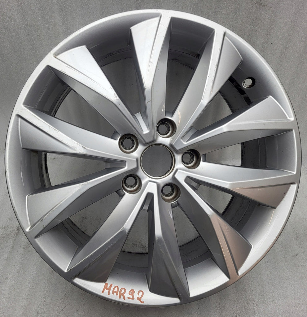 1x Alufelge 17 Zoll 7.0" 5x112 45ET Glanz Silber 575601025D Seat Ateca Rim Wheel FEL2175192657tg