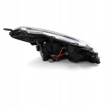 Laden Sie das Bild in den Galerie-Viewer, Frontscheinwerfer Toyota Yaris 81170-0DA30 81130-0DA30 Rechts oder Links