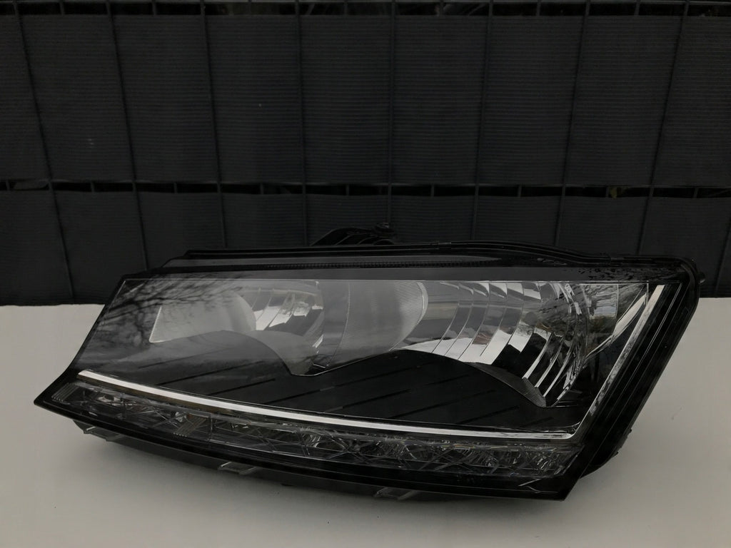 Frontscheinwerfer Skoda Fabia III 6V1941015D LED Links Scheinwerfer Headlight