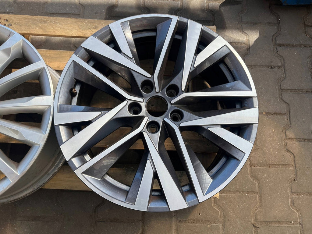1x Alufelge 18 Zoll 5x112 5E3601025BF Skoda Octavia I Rim Wheel FEL1591113619in
