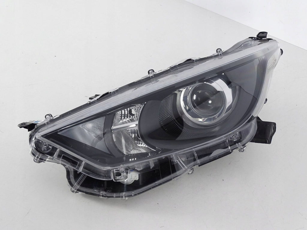 Frontscheinwerfer Toyota Yaris EUK06 Links Scheinwerfer Headlight SCH5351837389ar