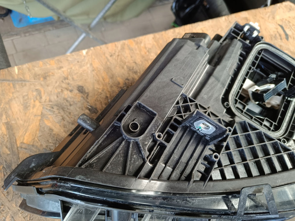 Frontscheinwerfer Mercedes-Benz Cla A1189068601 LED Rechts Headlight SCH6310880697ex