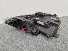 Load image into Gallery viewer, Frontscheinwerfer Audi Q3 8U0941004B Rechts Scheinwerfer Headlight SCH9251033019on