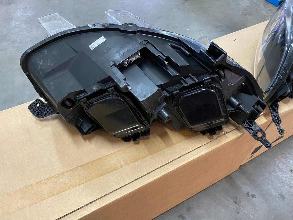 Frontscheinwerfer Opel Zafira Vivaro 9832836480 9832837680 Xenon Ein Satz SCH9510762489ne