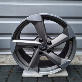1x Alufelge 18 Zoll 7.0