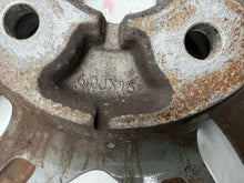 Load image into Gallery viewer, 1x Alufelge 16 Zoll 52910-C8700 Hyundai I20 Rim Wheel FEL9658007232cl