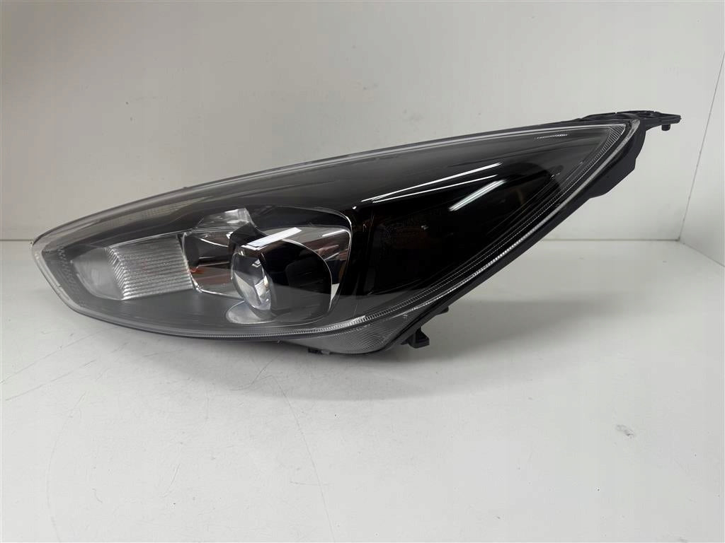 Frontscheinwerfer Ford Focus III F1EB-13D155-CD Xenon Rechts oder Links SCH9174837797xx