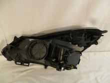 Laden Sie das Bild in den Galerie-Viewer, Frontscheinwerfer Opel Corsa D Rechts Scheinwerfer Headlight SCH3280520051gd
