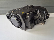 Laden Sie das Bild in den Galerie-Viewer, Frontscheinwerfer Audi A4 B7 8E0941003 Xenon Ein Stück (Rechts oder Links)