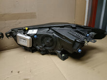 Laden Sie das Bild in den Galerie-Viewer, Frontscheinwerfer Jaguar Xe GX73-13W030-EEGX73-13W029-EE Xenon Ein Satz SCH6173087896th