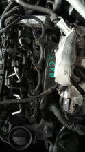 Laden Sie das Bild in den Galerie-Viewer, Motor Audi Seat Skoda VW CRB 2.0 TDI 100TKm Diesel Engine Unkomplett