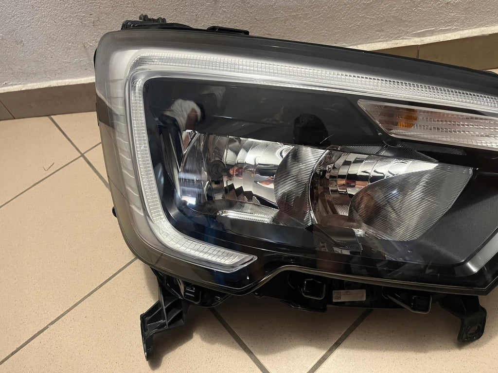 Frontscheinwerfer Renault Master 260105567R Rechts Scheinwerfer Headlight