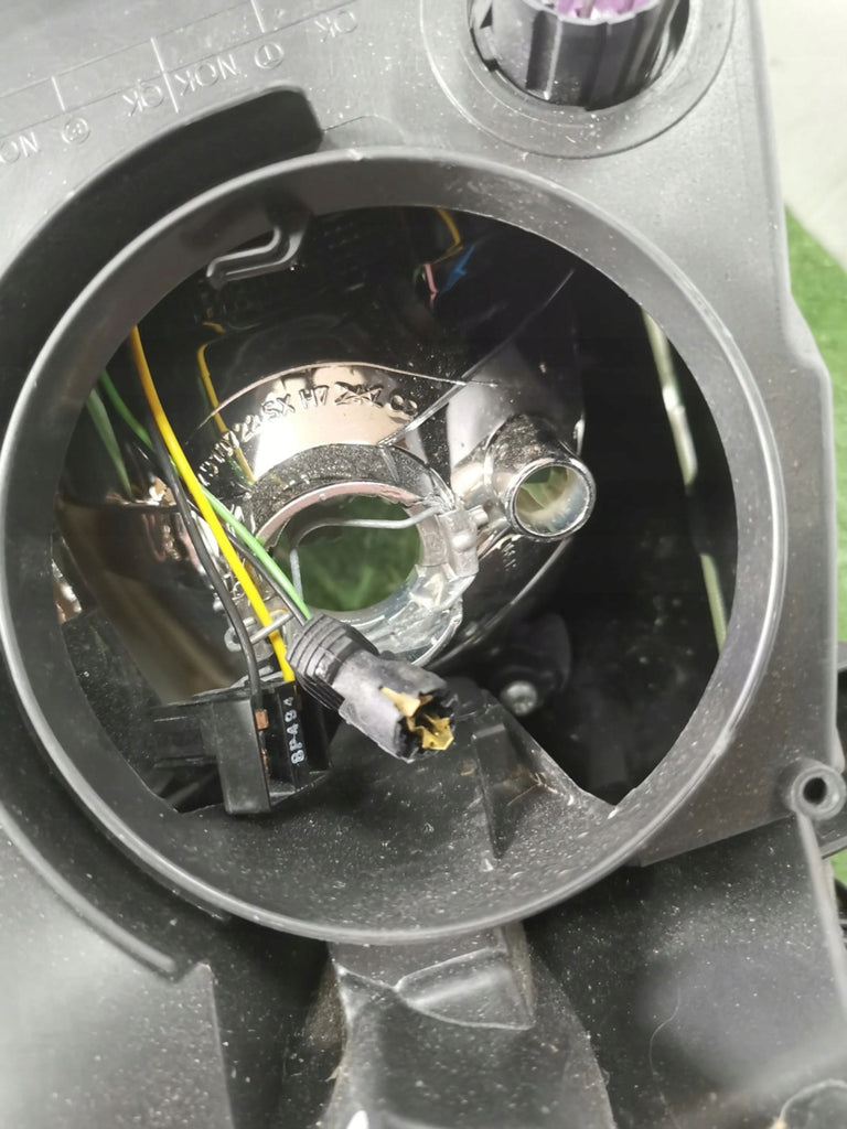 Frontscheinwerfer Iveco Daily I 47910748 Links Scheinwerfer Headlight SCH9582582054fd