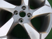 Laden Sie das Bild in den Galerie-Viewer, 1x Alufelge 17 Zoll 7.0&quot; 4x108 42,5ET Glanz Silber J1BC1007C1 Ford Fiesta