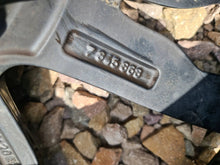 Load image into Gallery viewer, 1x Alufelge 20 Zoll 9.0&quot; 5x120 44ET 7845868 BMW F11 F10 Rim Wheel