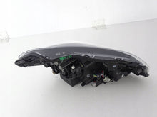 Laden Sie das Bild in den Galerie-Viewer, Frontscheinwerfer Toyota Yaris PJT14743 Links Scheinwerfer Headlight SCH4169461620pb