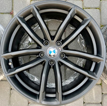 Load image into Gallery viewer, 4x Alufelge 18 Zoll 8.0" 5x112 30ET Glanz Graphit 7855081 BMW G31 G30 Rim Wheel FEL8447685541vj