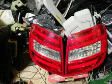 Laden Sie das Bild in den Galerie-Viewer, Rückleuchte Mercedes-Benz Ein Stück (Rechts oder Links) Rearlight