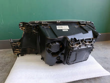 Laden Sie das Bild in den Galerie-Viewer, Frontscheinwerfer Man 8125101-6684 Rechts Scheinwerfer Headlight SCH4998207409jk