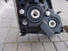 Laden Sie das Bild in den Galerie-Viewer, Frontscheinwerfer Toyota Corolla Verso 81170-0F080 Links Scheinwerfer Headlight SCH6563893415gy