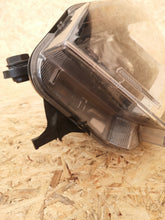 Load image into Gallery viewer, Frontscheinwerfer VW Polo 2G1941005C LED Links Scheinwerfer Headlight SCH2922685236ik