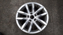 Load image into Gallery viewer, 1x Alufelge 17 Zoll 7.0" 5x112 3G0801025 VW Passat B8 Rim Wheel FEL3576540912ny