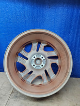 Laden Sie das Bild in den Galerie-Viewer, 1x Alufelge 17 Zoll 6.5&quot; 4x100 40ET 403008829R Renault Megane 1 Clio IV Captur