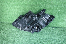 Laden Sie das Bild in den Galerie-Viewer, Frontscheinwerfer Mercedes-Benz W246 A2469066201 Rechts Scheinwerfer Headlight SCH7969300433yq
