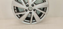 Laden Sie das Bild in den Galerie-Viewer, 1x Alufelge 17 Zoll 7.0&quot; 5x112 45ET 81A601025C Audi Q2 Rim Wheel