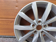 Load image into Gallery viewer, 1x Alufelge 17 Zoll 7.0" 5x112 49ET Glanz Silber 5G0601025CH VW Golf VII I Caddy FEL8369502127ib