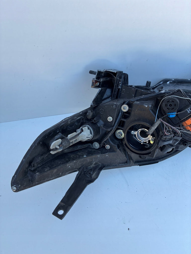 Frontscheinwerfer Mazda 5 C235-51030 317704066 Ein Stück (Rechts oder Links)