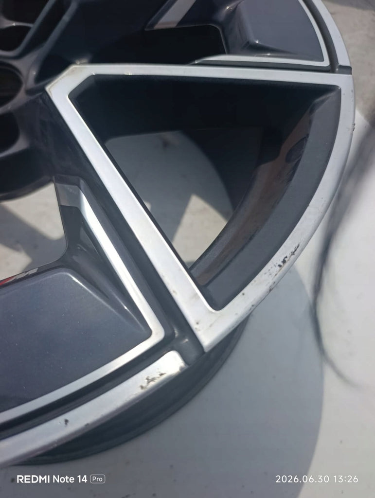 1x Alufelge 18 Zoll 9.0" 5x112 42ET Glanz Schwarz 8747303 BMW I4 G26 Rim Wheel FEL4242559844bm