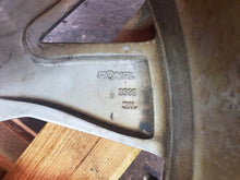 Laden Sie das Bild in den Galerie-Viewer, 1x Alufelge 18 Zoll 7.5" 5x112 45ET Glanz Silber 5F0601025N Mg Leon Rim Wheel FEL2686688180sh