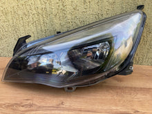 Laden Sie das Bild in den Galerie-Viewer, Frontscheinwerfer Opel Astra J 1EG010011-07 13297722 Halogen Links Headlight