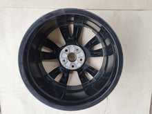 Load image into Gallery viewer, 1x Alufelge 18 Zoll 8.0&quot; 5x112 46ET Glanz Schwarz 8Y0071498 Audi A3 Mg Rim Wheel