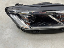 Laden Sie das Bild in den Galerie-Viewer, Frontscheinwerfer VW Touareg 761941036B 761941035B Full LED Ein Satz Headlight