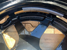 Laden Sie das Bild in den Galerie-Viewer, 1x Alufelge 19 Zoll 5x112 A2134016500 Mercedes-Benz W213 Rim Wheel FEL8383680321hz