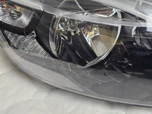 Laden Sie das Bild in den Galerie-Viewer, Frontscheinwerfer Volvo V40 S40 31420004 107100174982 Rechts Headlight SCH5543560708aj