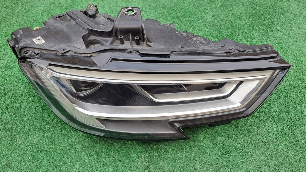 Frontscheinwerfer Audi A3 8V0941034C Rechts Scheinwerfer Headlight