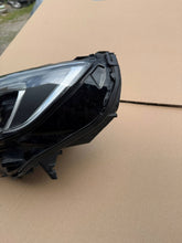 Laden Sie das Bild in den Galerie-Viewer, Frontscheinwerfer Opel Insignia B 39195645 300474909 Links Headlight SCH5213968498zg